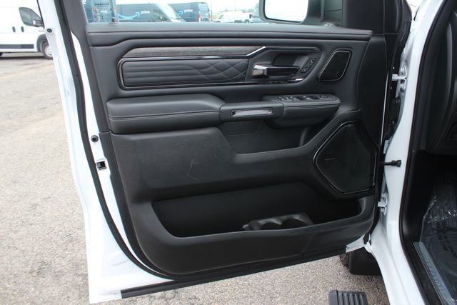 Used 2025 RAM 1500 Limited w/ Off Road Group image 23