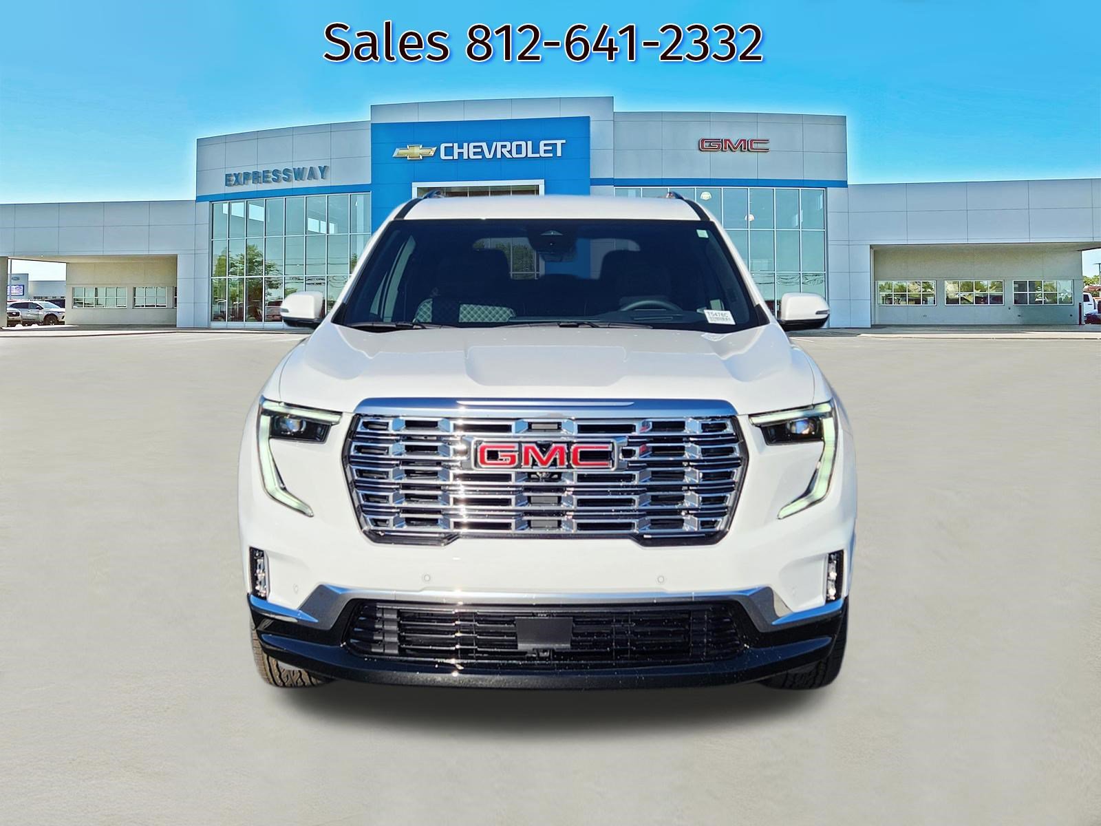 New 2026 GMC Acadia Denali w/ Super Cruise Package image 2
