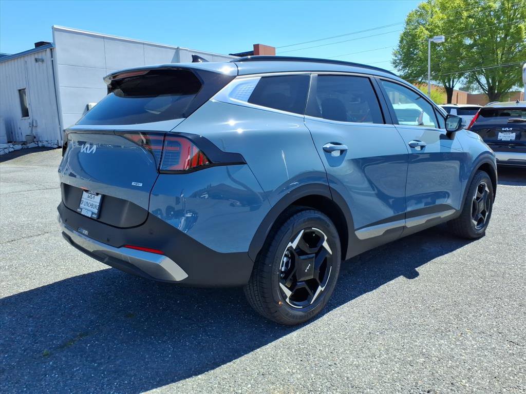 New 2026 Kia Sportage EX image 4