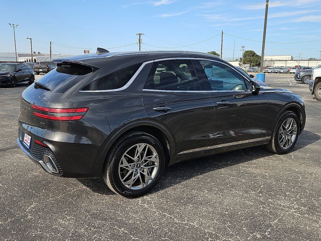 Used 2025 Genesis GV70 2.5T AWD/4WD image 8