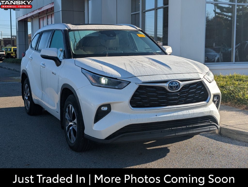 Used 2021 Toyota Highlander XLE