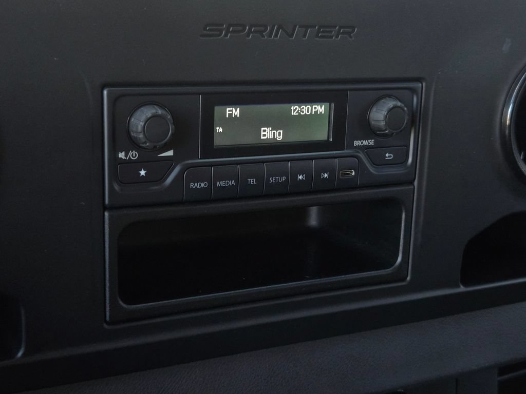 Used 2021 Mercedes-Benz Sprinter 2500 image 19