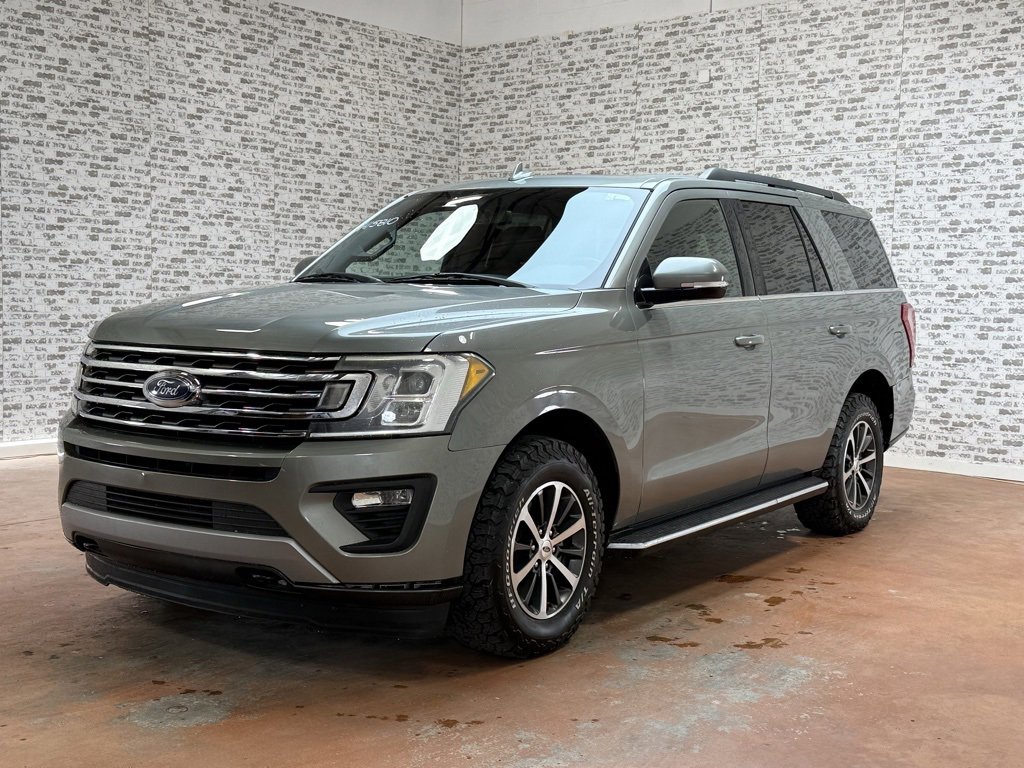 Used 2019 Ford Expedition XLT w/ Equipment Group 202A image 3