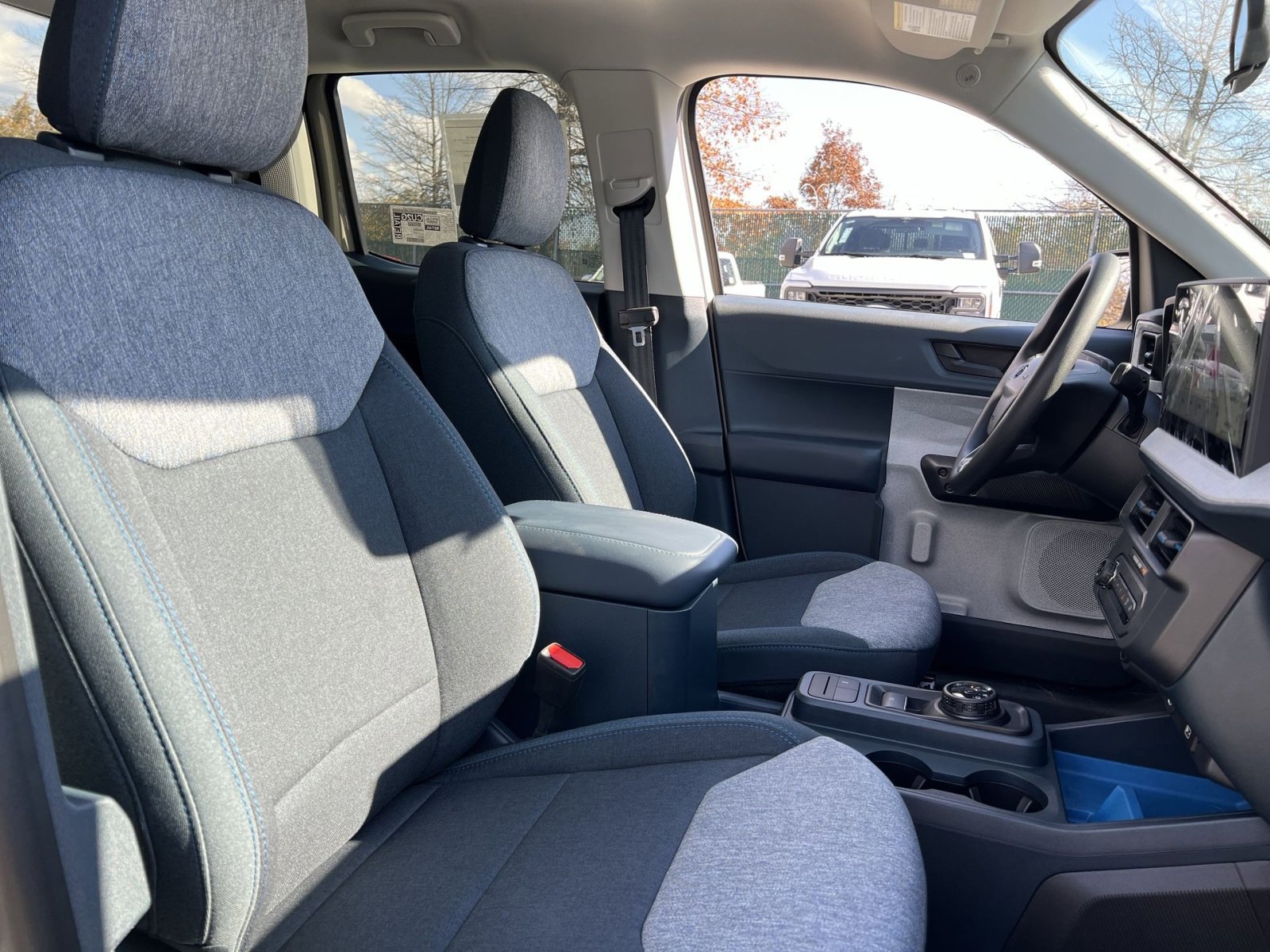 New 2025 Ford Maverick XLT image 25