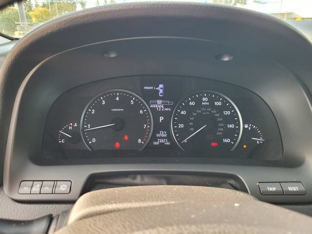 Used 2016 Lexus LS 460 w/ Comfort Package RWD image 29
