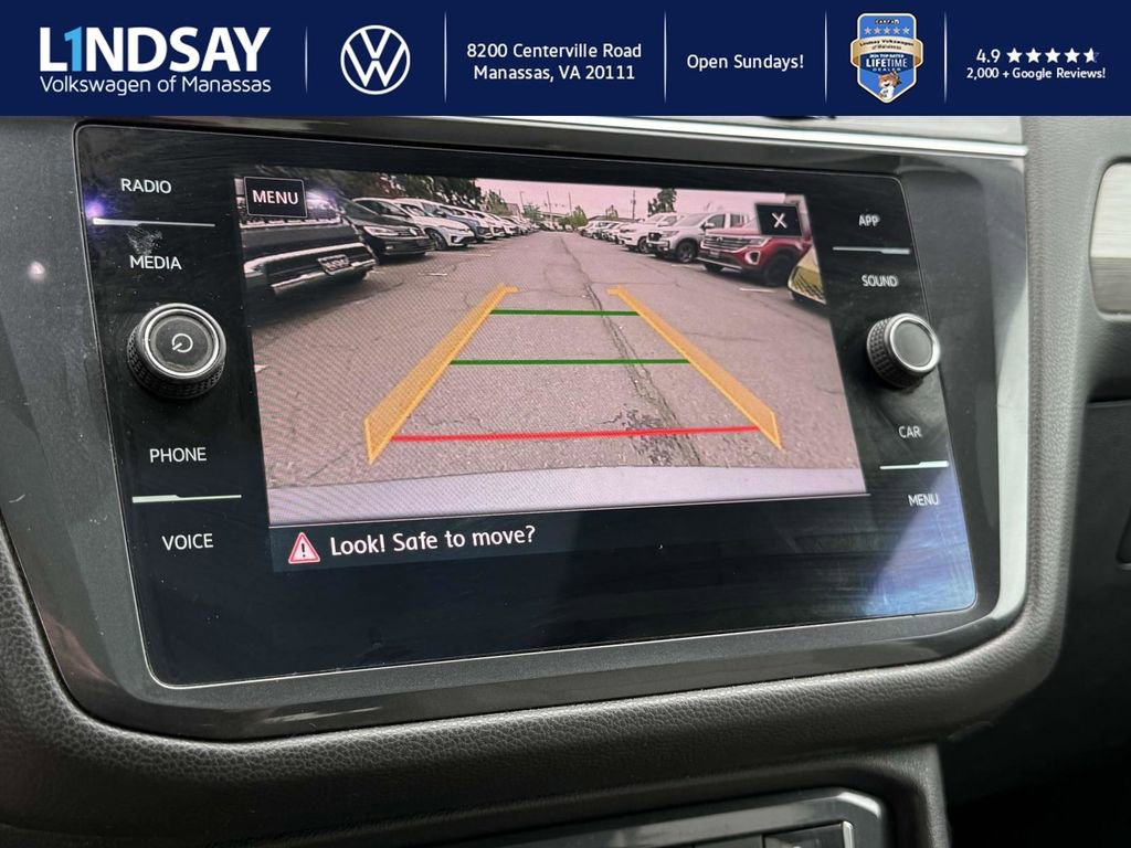 Used 2018 Volkswagen Tiguan SE image 17
