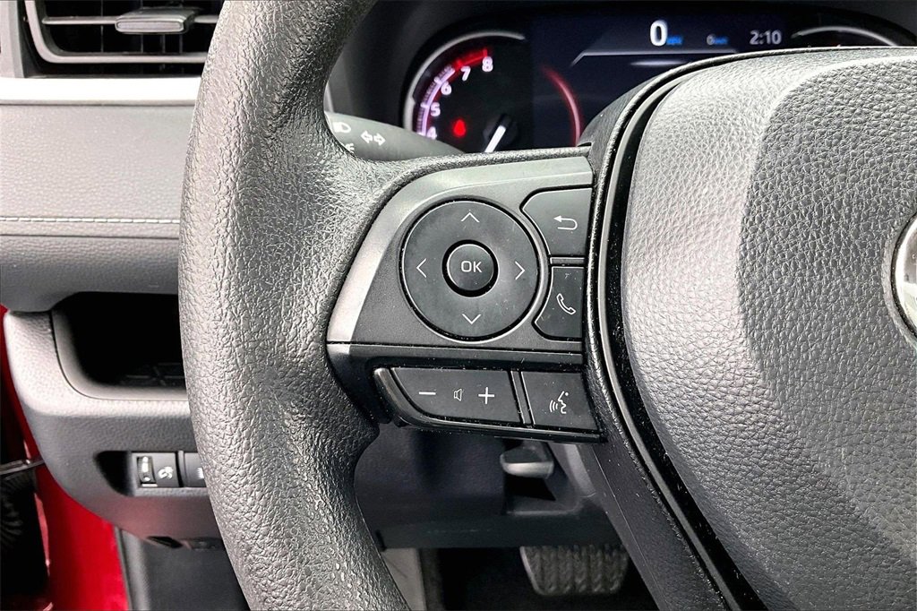 Used 2024 Toyota RAV4 LE image 18