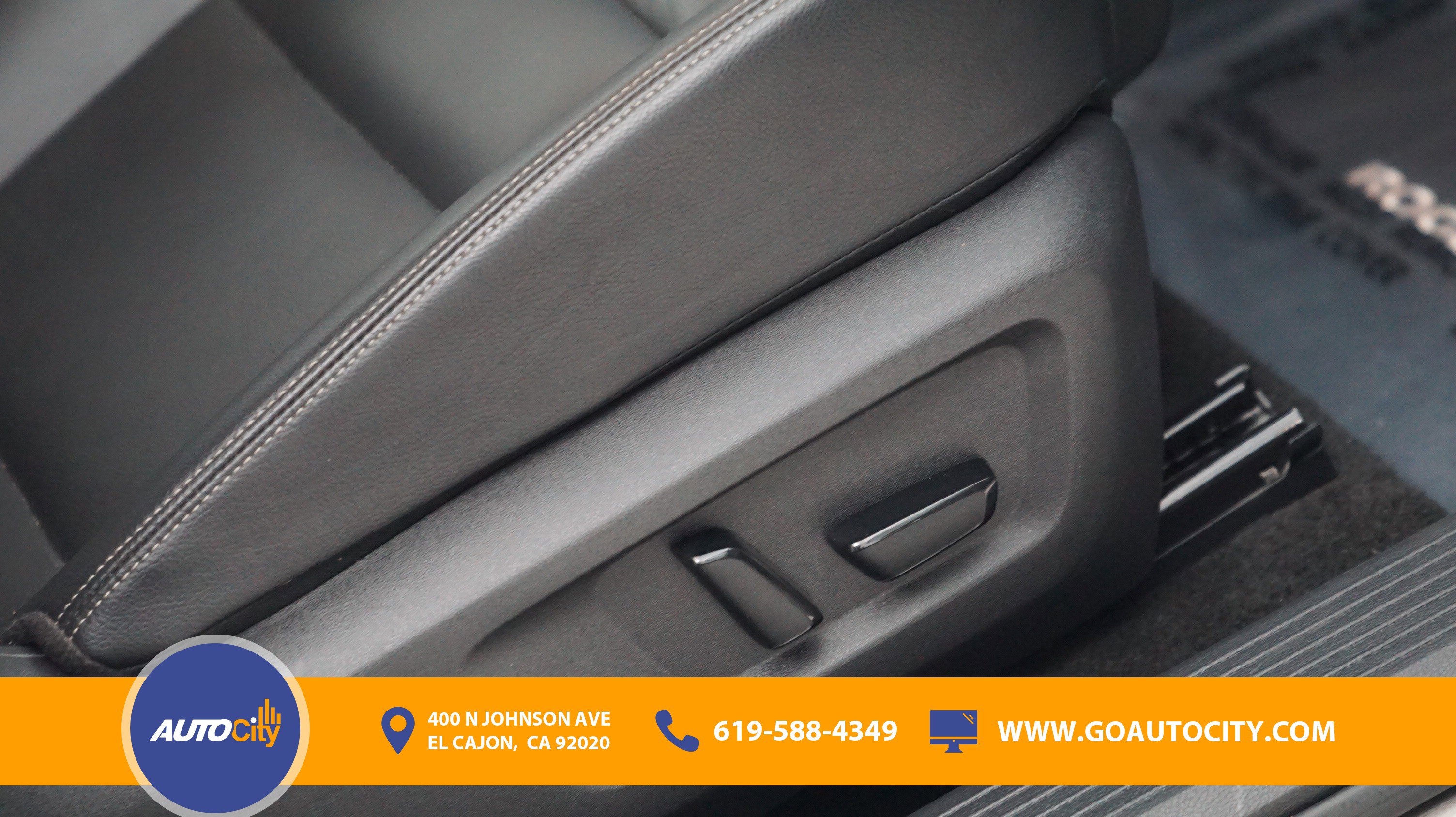 Used 2021 Nissan Rogue SL w/ Premium Package image 16