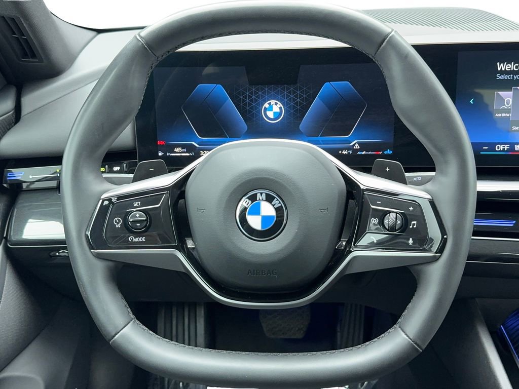 Used 2024 BMW 530i image 18