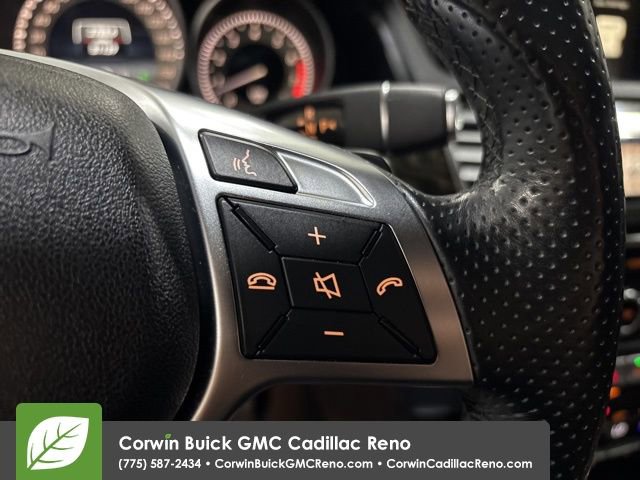 Used 2016 Mercedes-Benz E 400 4MATIC Sedan image 17