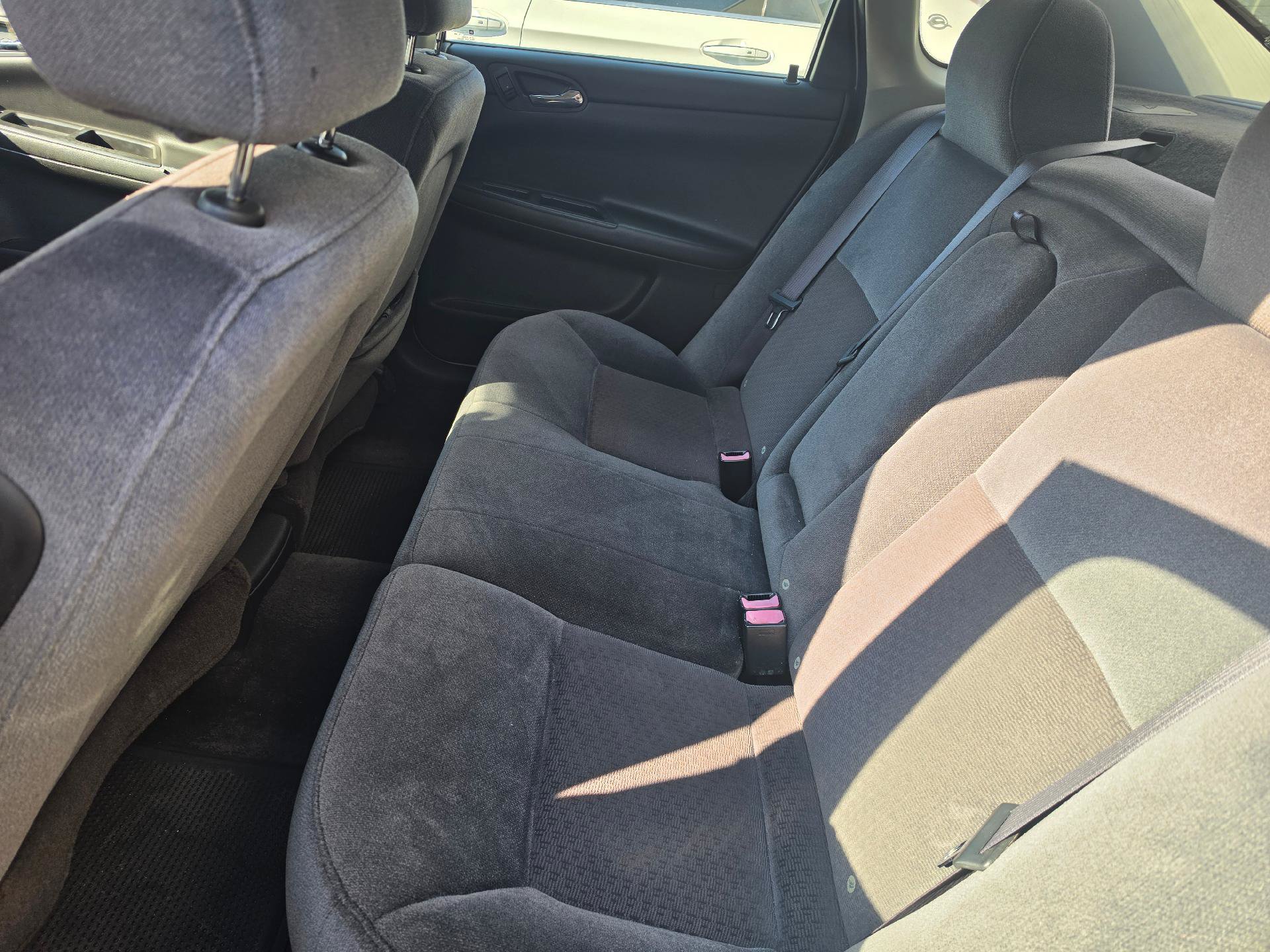 Used 2012 Chevrolet Impala LT w/ LT Sunroof Package FWD image 10