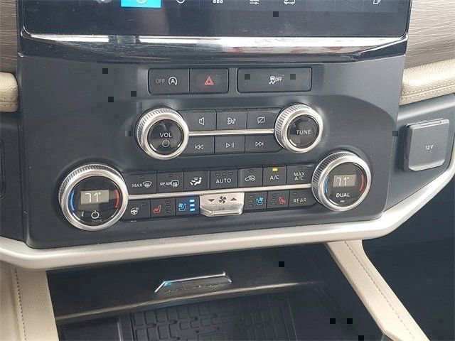Used 2024 Ford Expedition Max Limited image 25