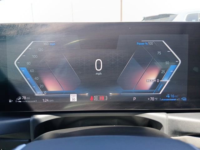 Used 2024 BMW 330e image 25