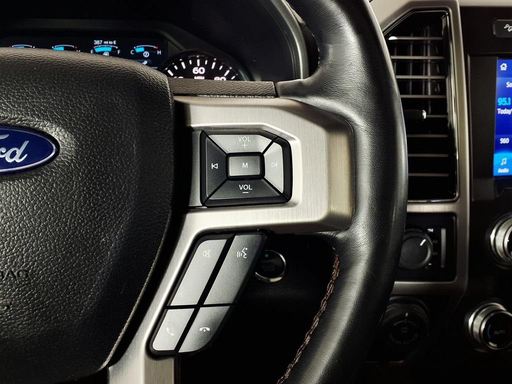 Used 2019 Ford F150 Platinum w/ Equipment Group 701A Luxury AWD/4WD image 19