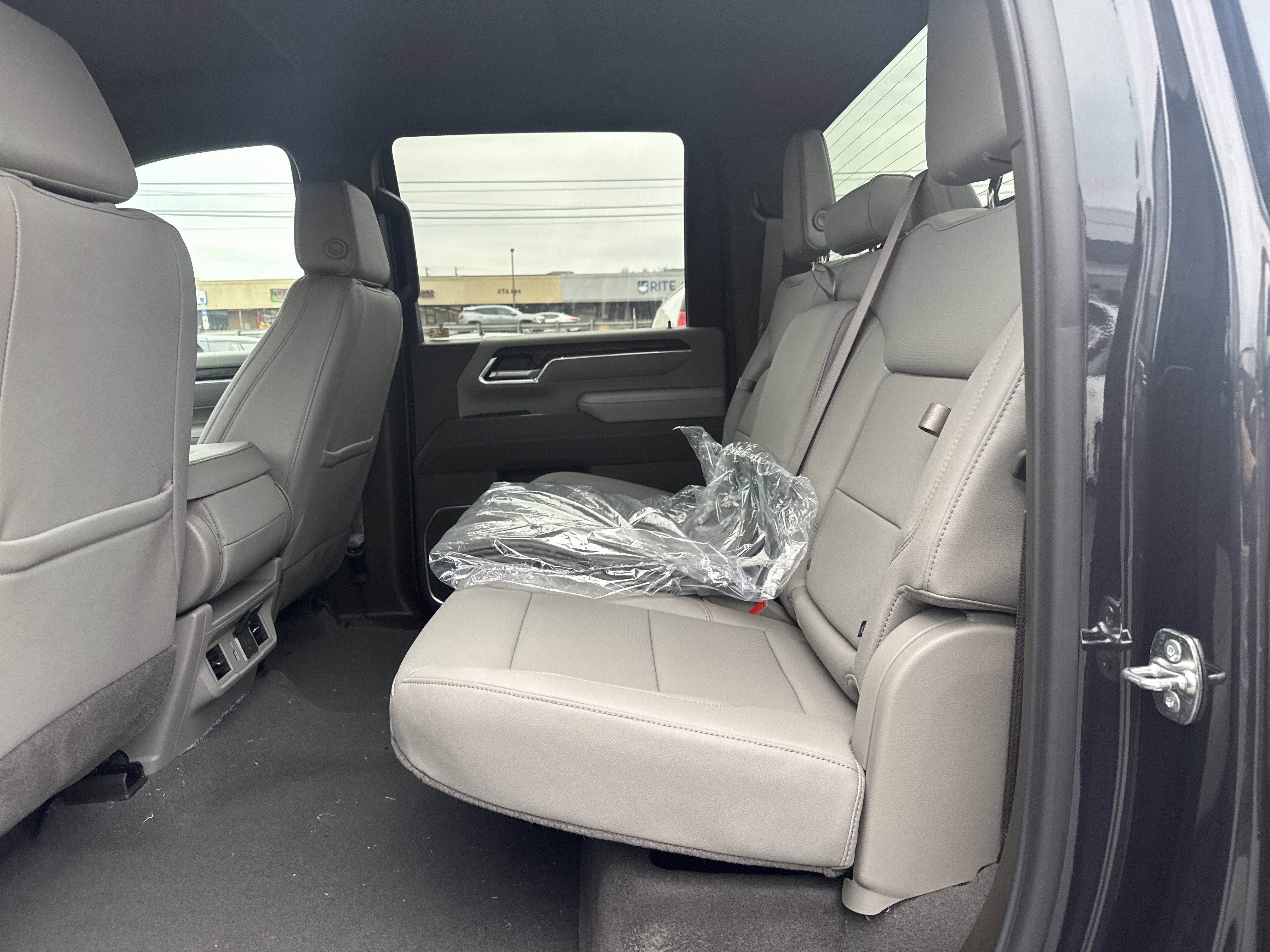 New 2026 GMC Sierra 2500 SLT image 16