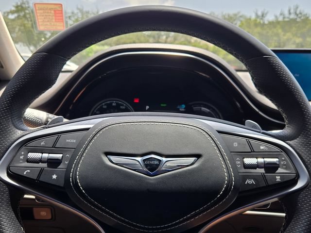 Used 2025 Genesis Electrified GV70 AWD/4WD image 23