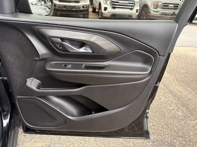 Used 2020 GMC Terrain SLT w/ Preferred Package FWD image 17