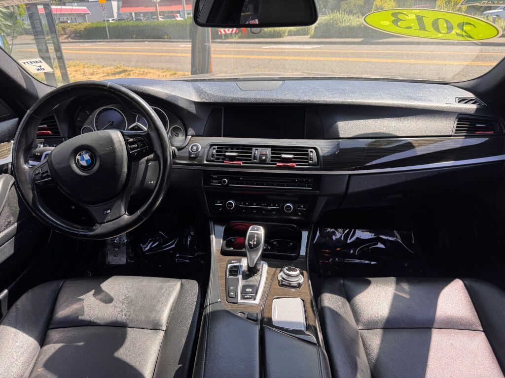 Used 2013 BMW 535i Sedan RWD image 18