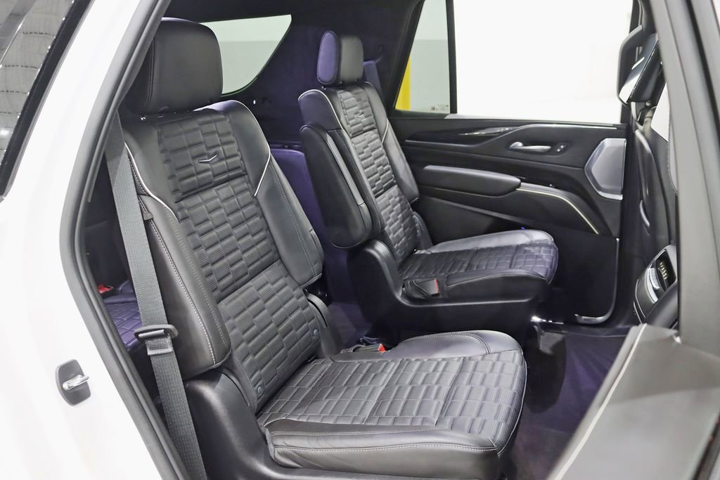 Used 2024 Cadillac Escalade V AWD/4WD image 36