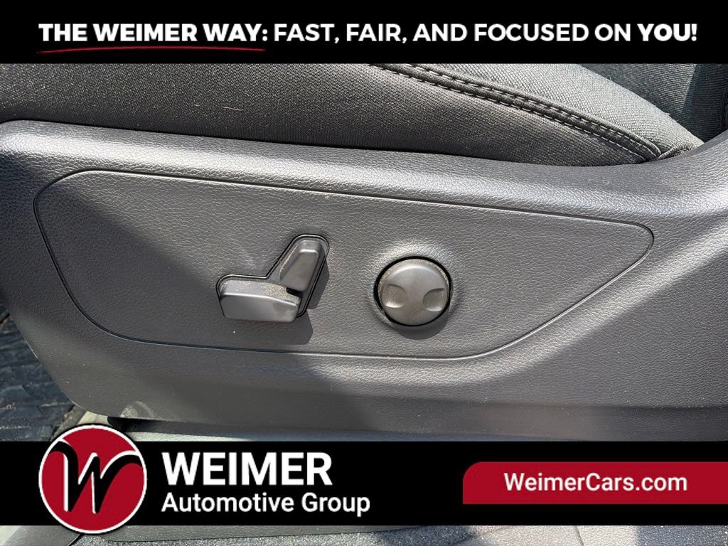 Used 2025 RAM 1500 Big Horn AWD/4WD image 25