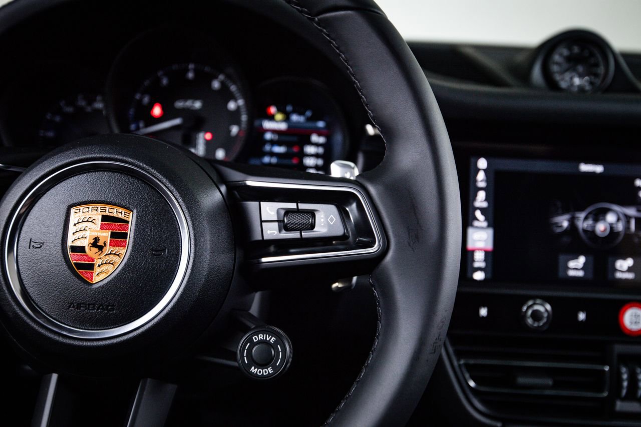 New 2026 Porsche Macan GTS AWD/4WD image 15