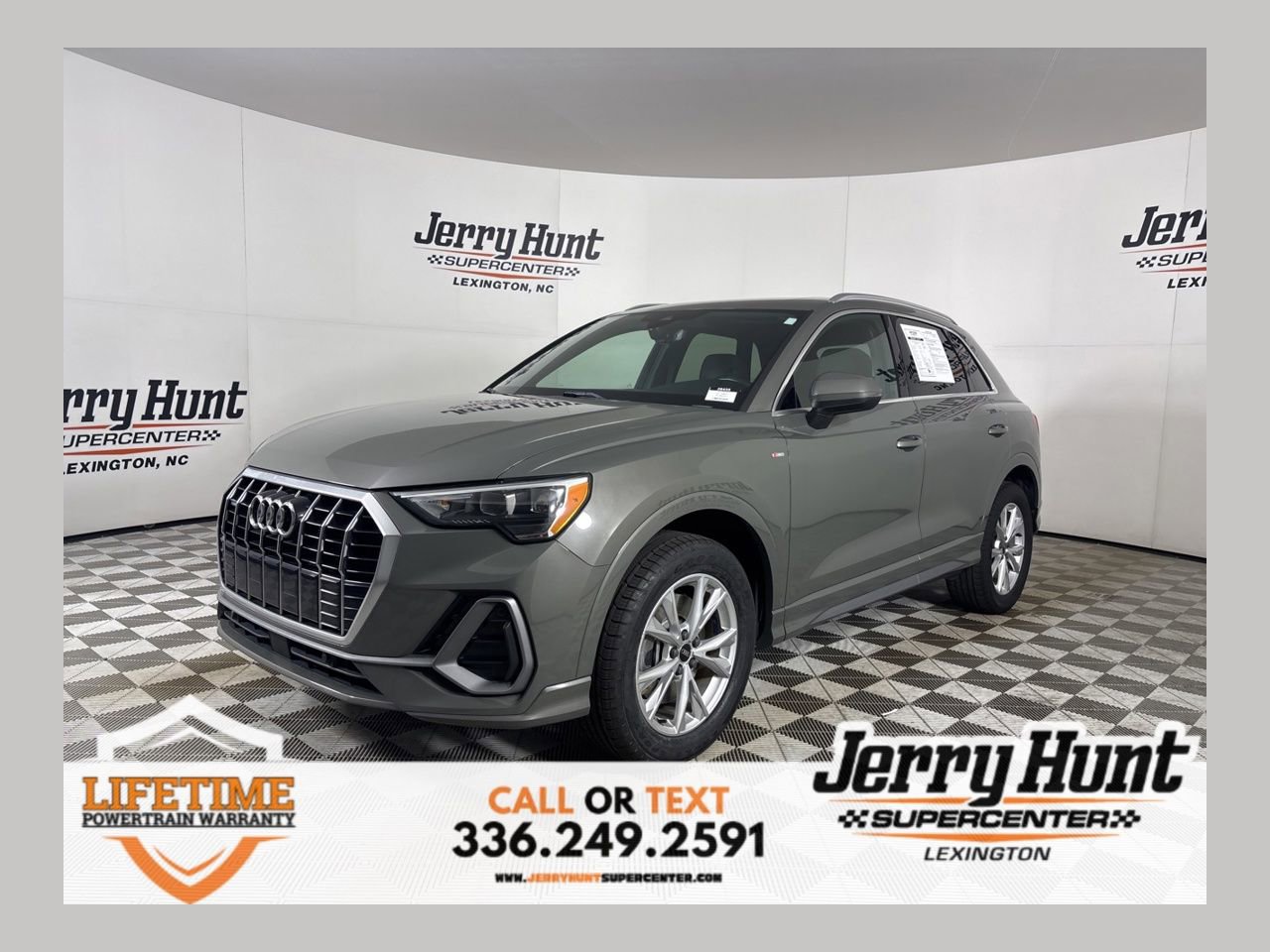 Used 2022 Audi Q3 2.0T Premium w/ Convenience Package AWD/4WD image 1