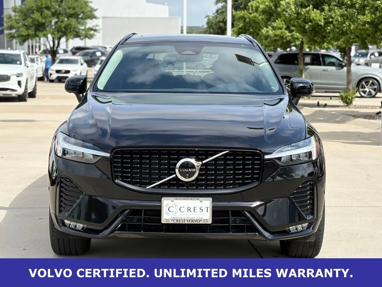 Certified 2025 Volvo XC60 B5 Plus AWD/4WD image 4