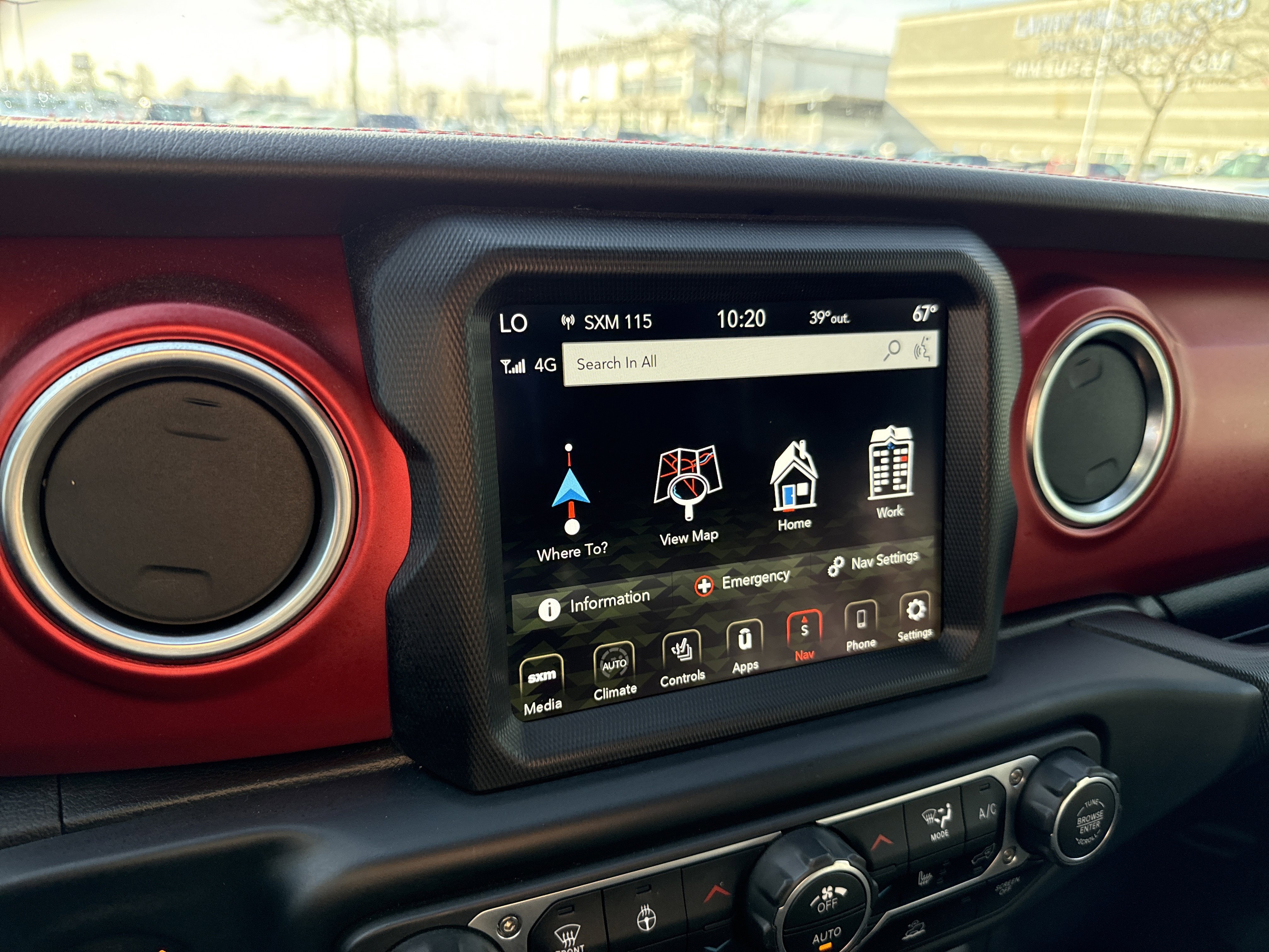 Used 2023 Jeep Gladiator Rubicon w/ Cold Weather Group image 21