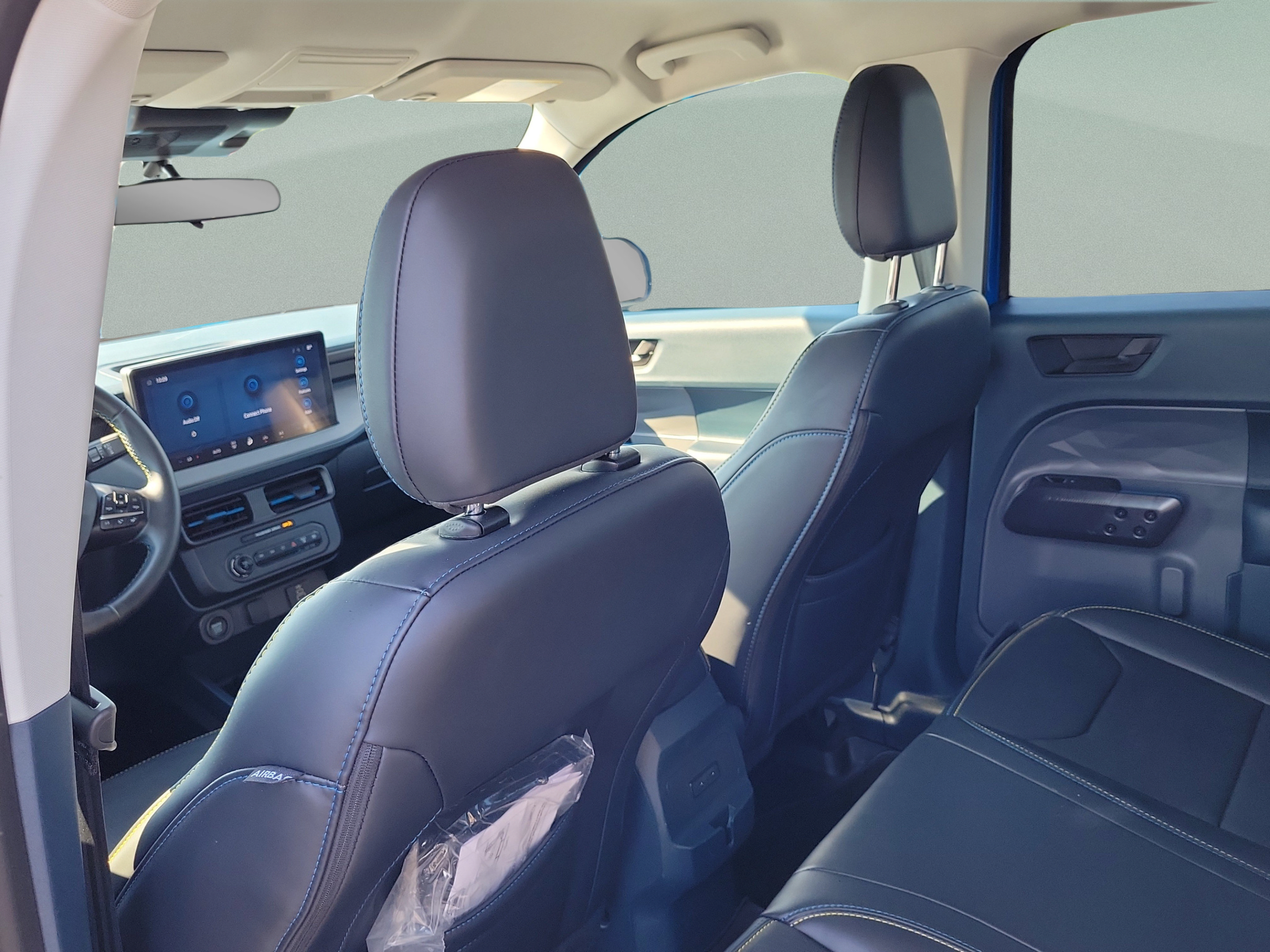New 2026 Ford Maverick Lobo AWD/4WD image 10