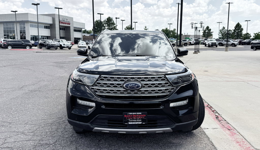 Used 2020 Ford Explorer Limited AWD/4WD image 3