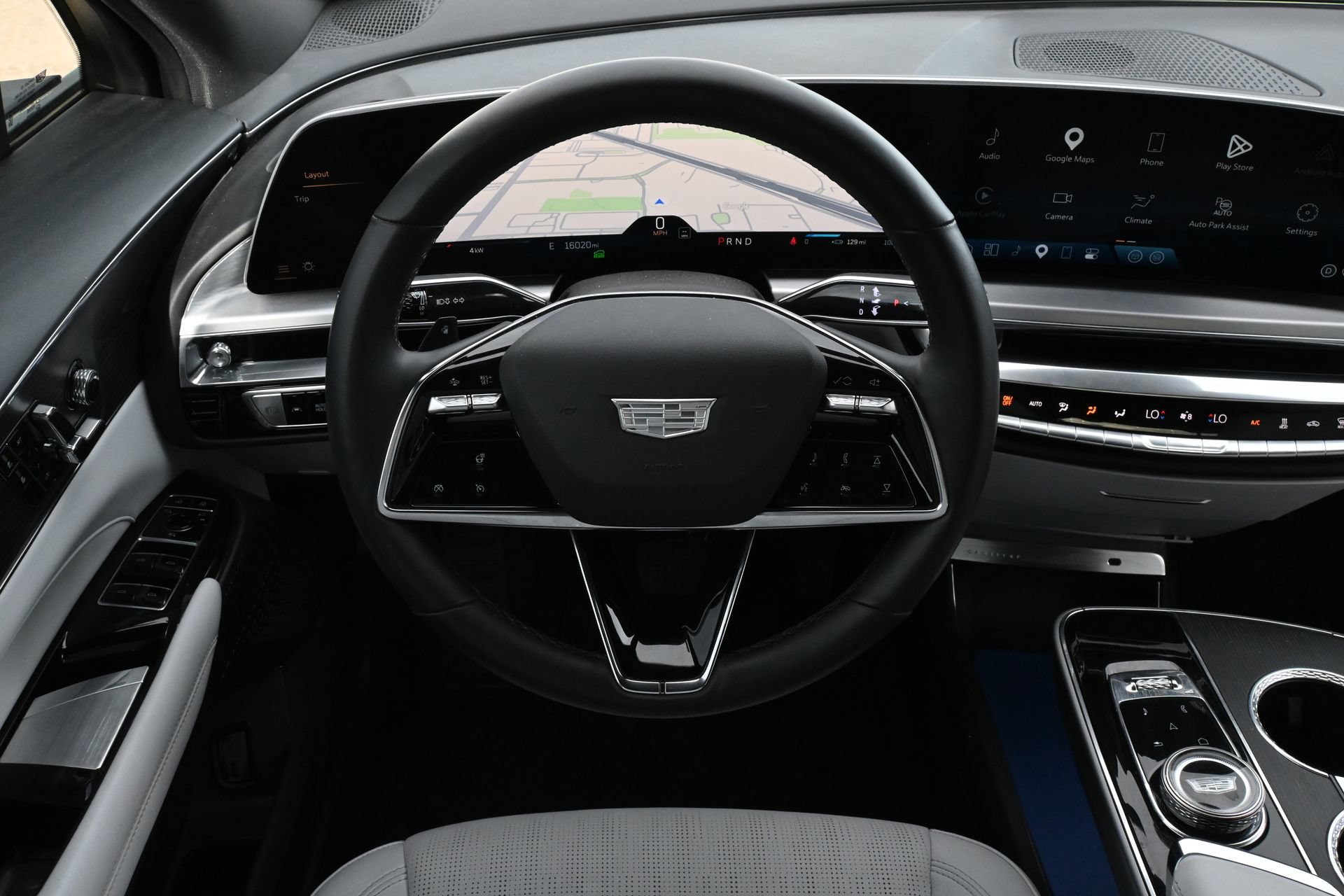 Used 2024 Cadillac Lyriq Luxury RWD image 11