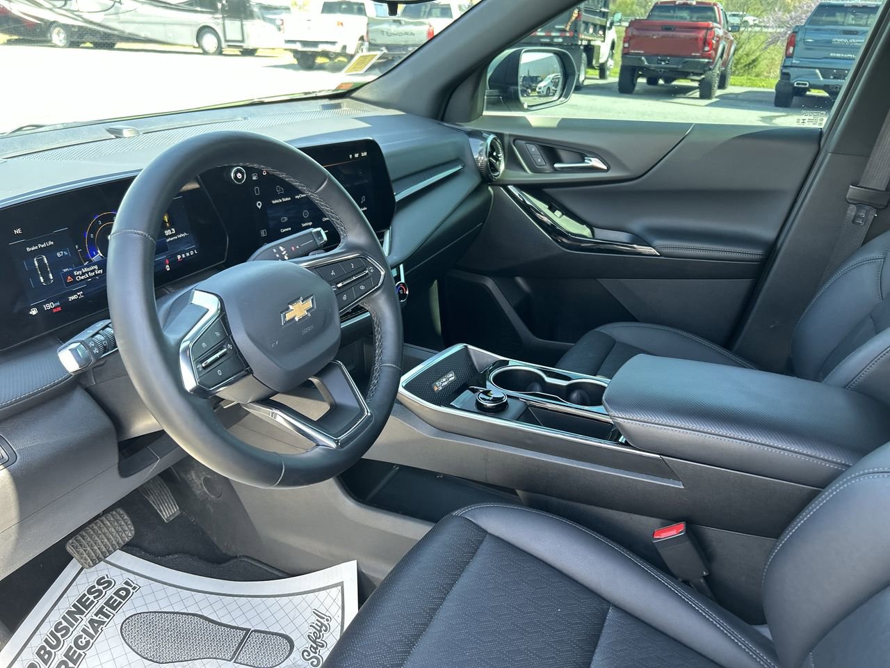 Used 2026 Chevrolet Equinox LT w/ Convenience Package II AWD/4WD image 24
