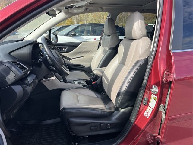 Used 2020 Subaru Forester Limited image 15