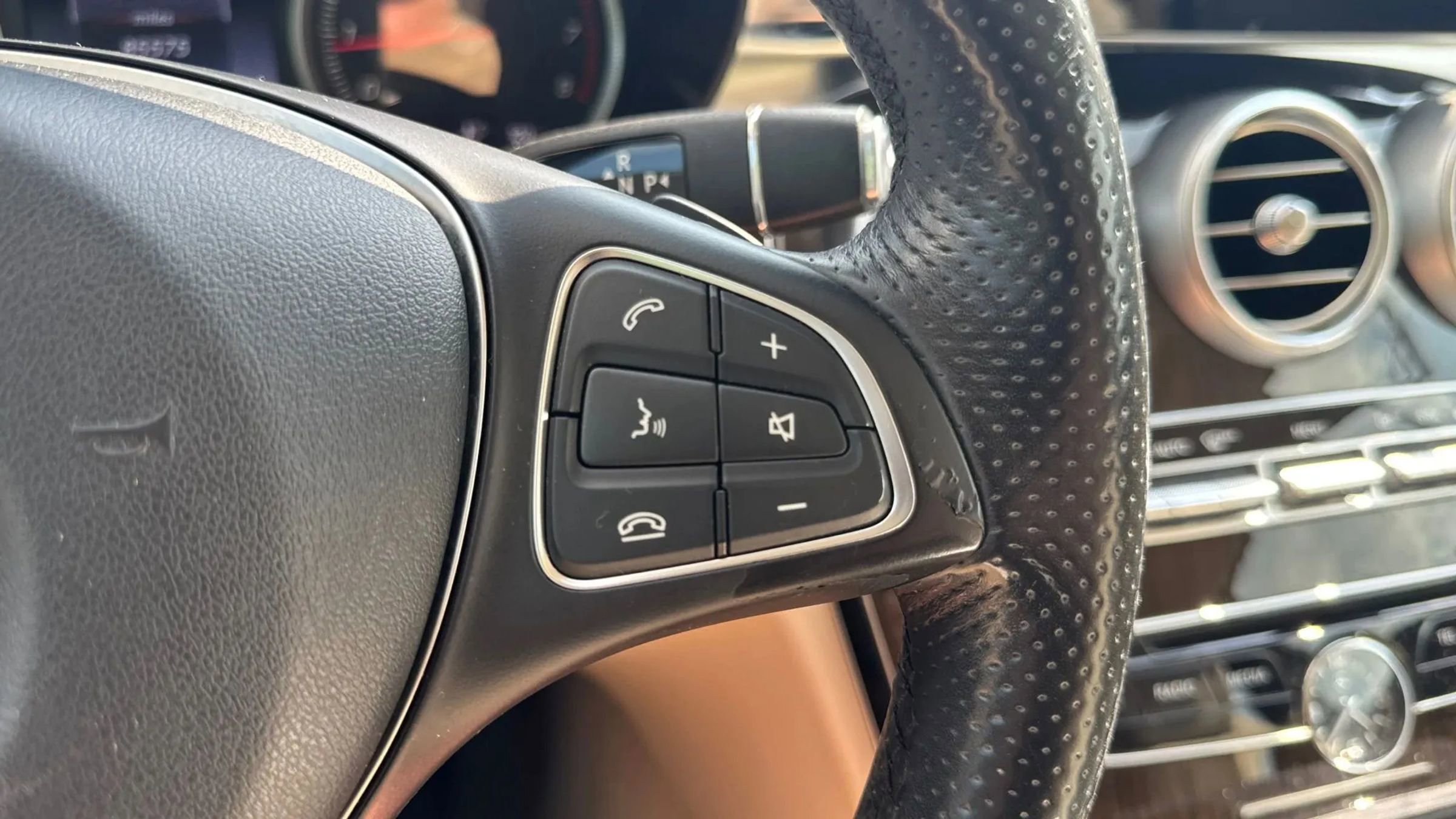 Used 2017 Mercedes-Benz C 300 4MATIC Coupe image 33