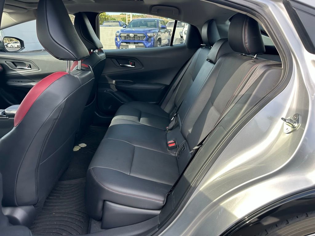 Used 2024 Toyota Prius Prime Premium w/ Advanced Technology Package image 8