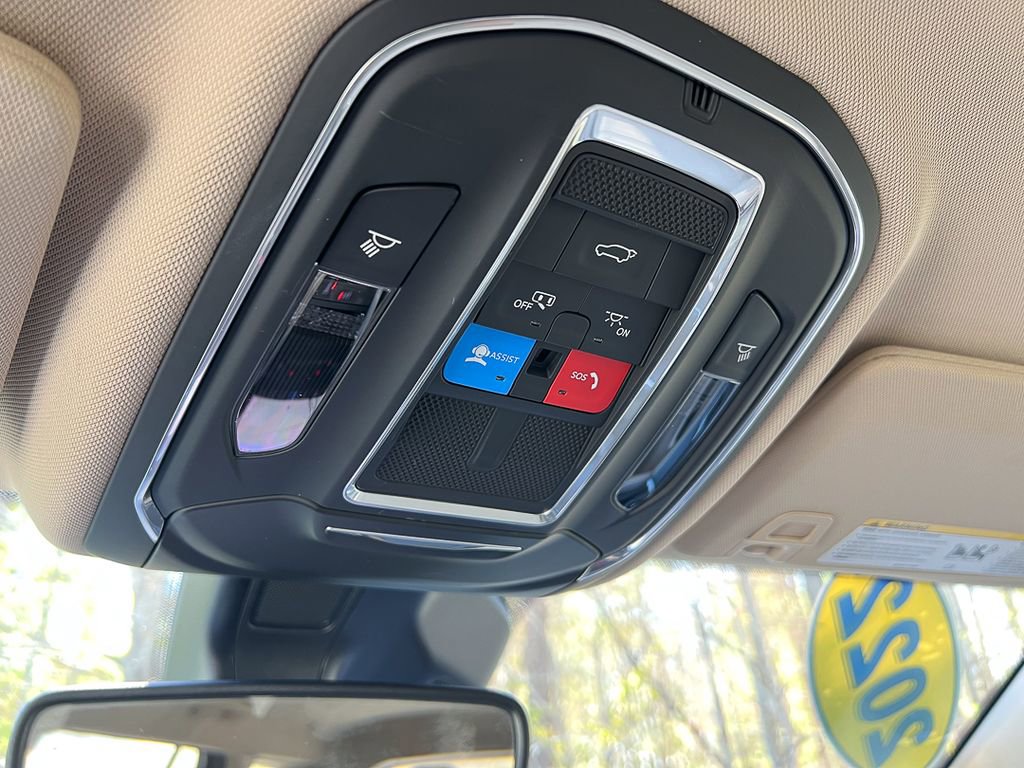 Used 2022 Jeep Grand Cherokee L Limited image 29