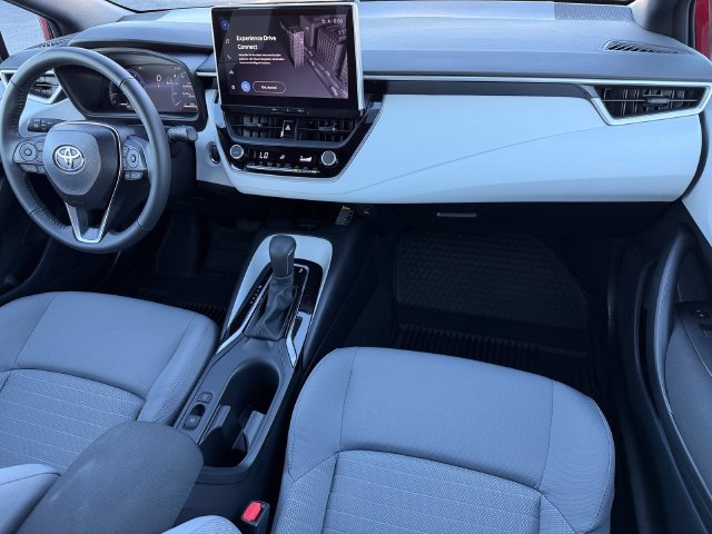 Certified 2026 Toyota Corolla SE w/ SE Package FWD image 34