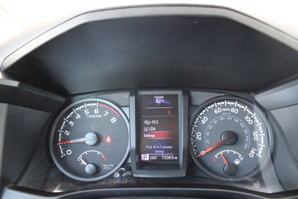 Used 2020 Toyota Tacoma SR AWD/4WD image 33
