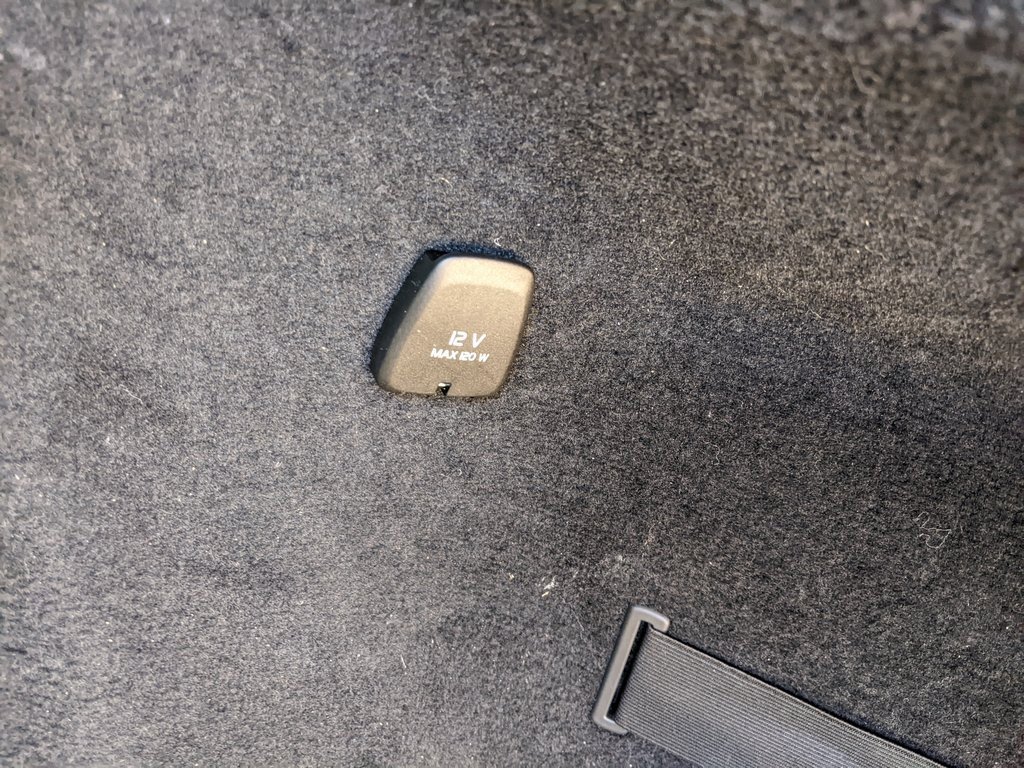 Certified 2023 Volvo XC90 B6 Plus w/ Protection Package image 28