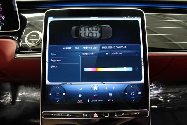 Used 2025 Mercedes-Benz S 580 4MATIC Sedan w/ AMG Line Package image 27