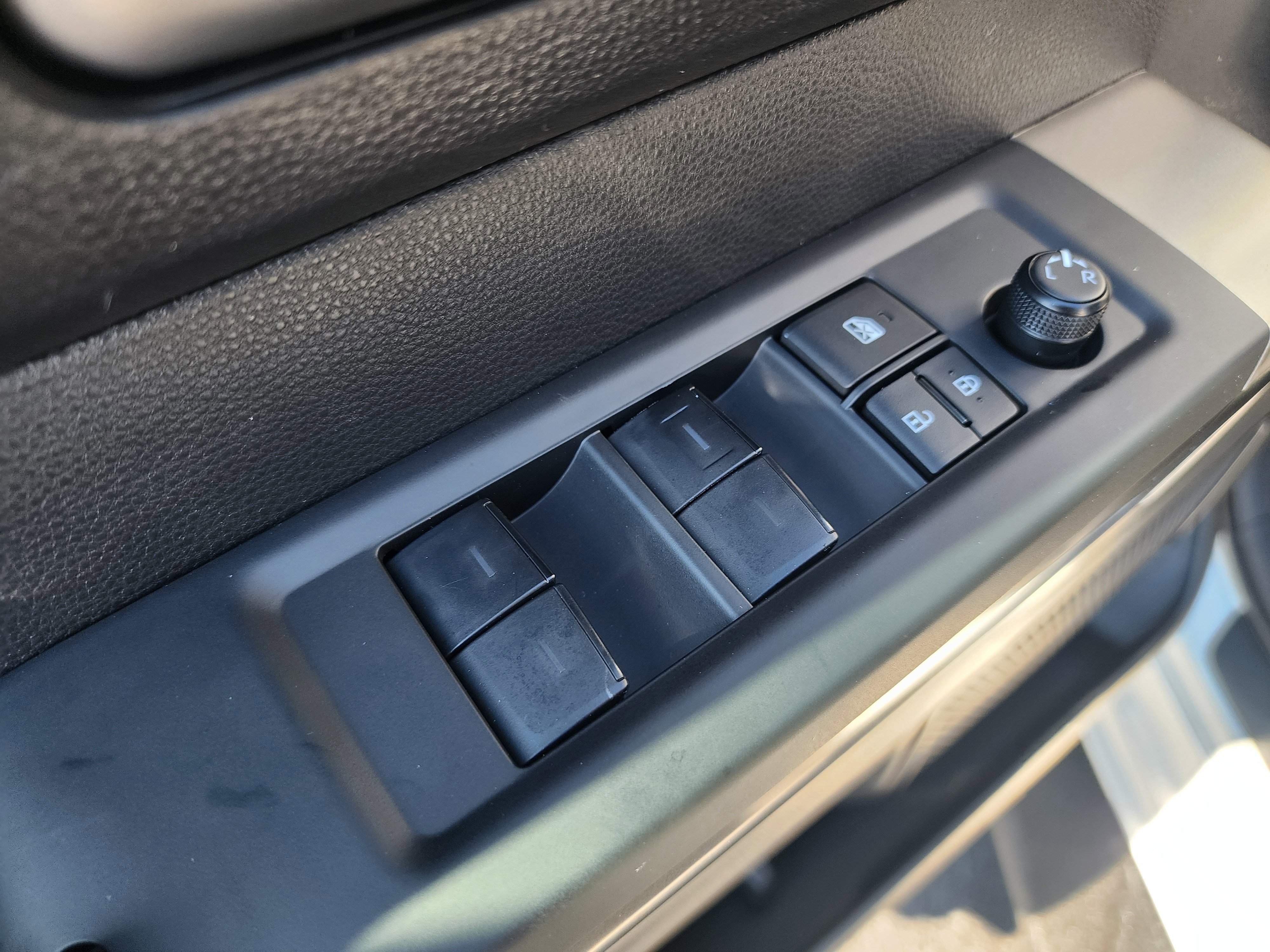 Used 2026 Toyota Tundra SR5 w/ SR5 Convenience Package image 26