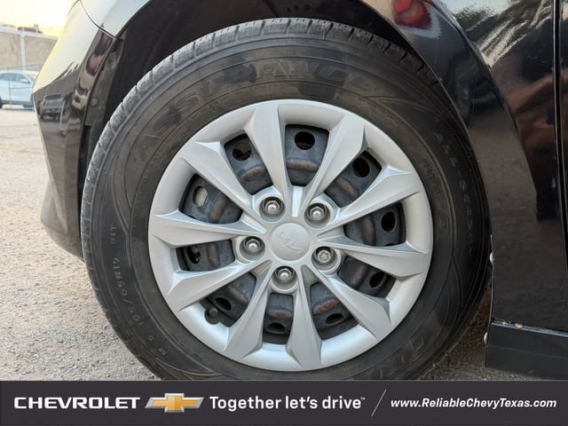 Used 2023 Kia Forte LX FWD image 10