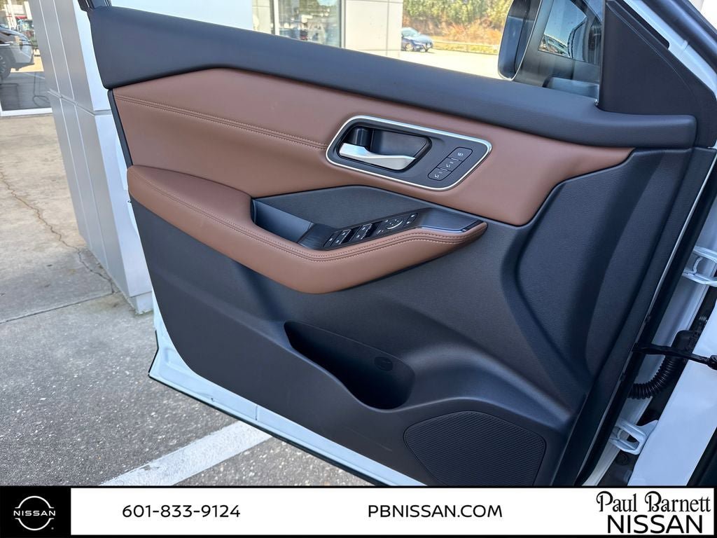 New 2026 Nissan Rogue Platinum image 23