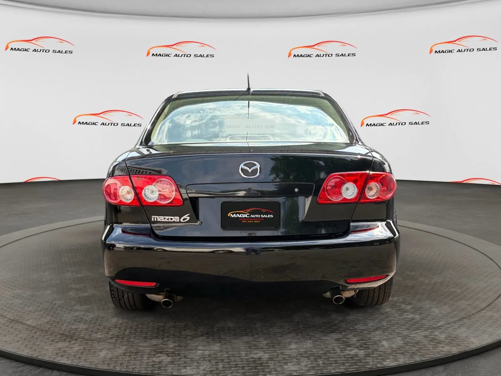 Used 2005 MAZDA MAZDA6 i FWD image 9