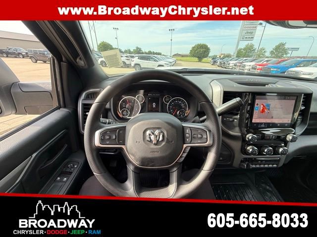 New 2025 RAM 3500 Tradesman AWD/4WD image 10