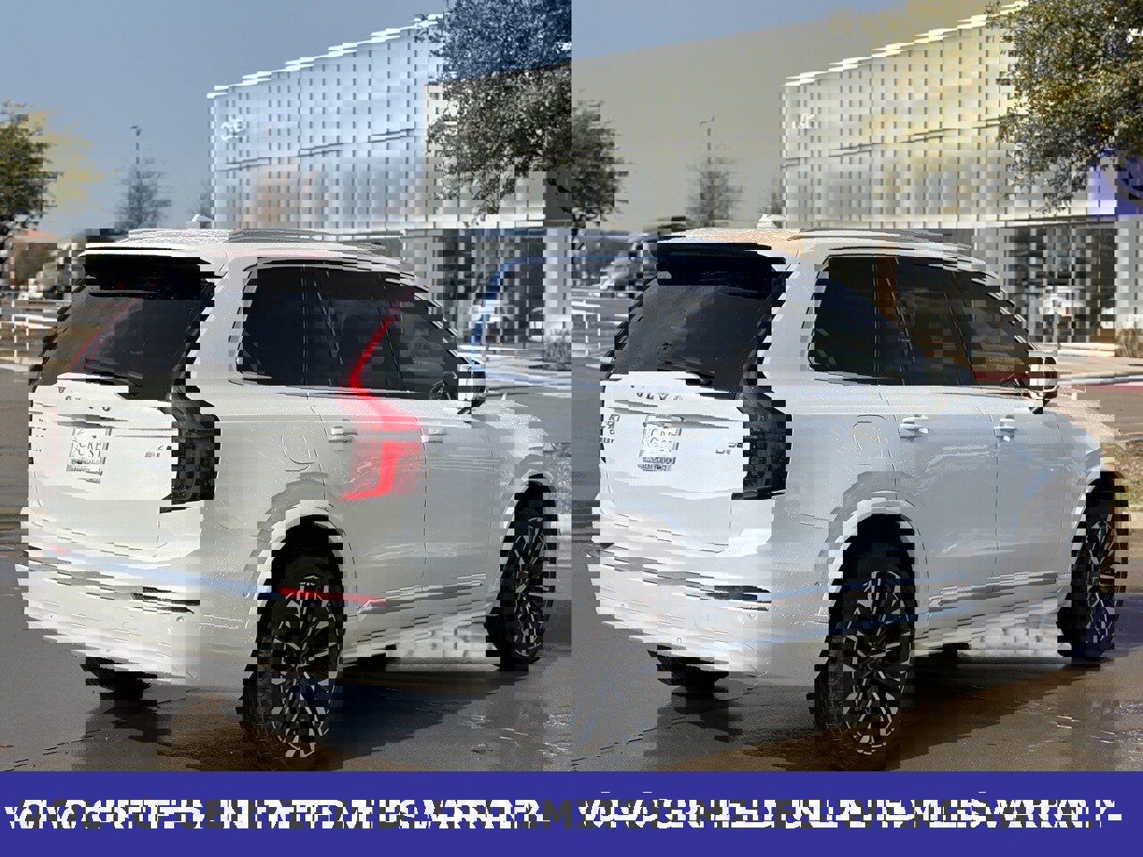 Certified 2025 Volvo XC90 B6 Plus image 6