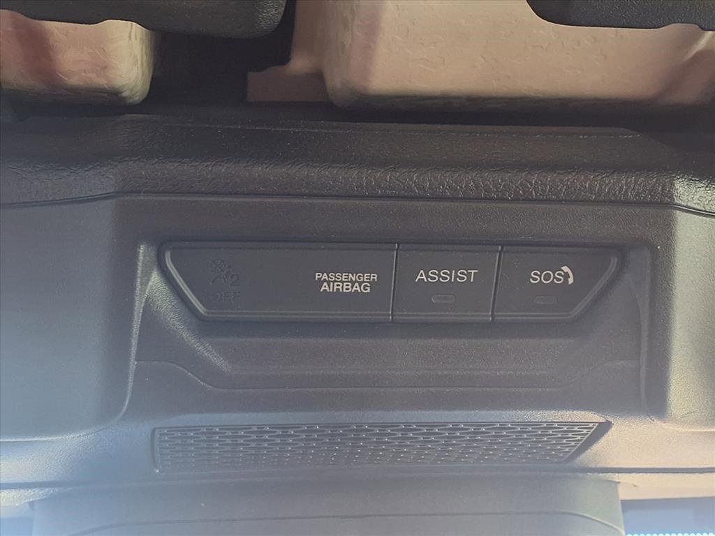 Used 2024 Jeep Gladiator Sport image 10