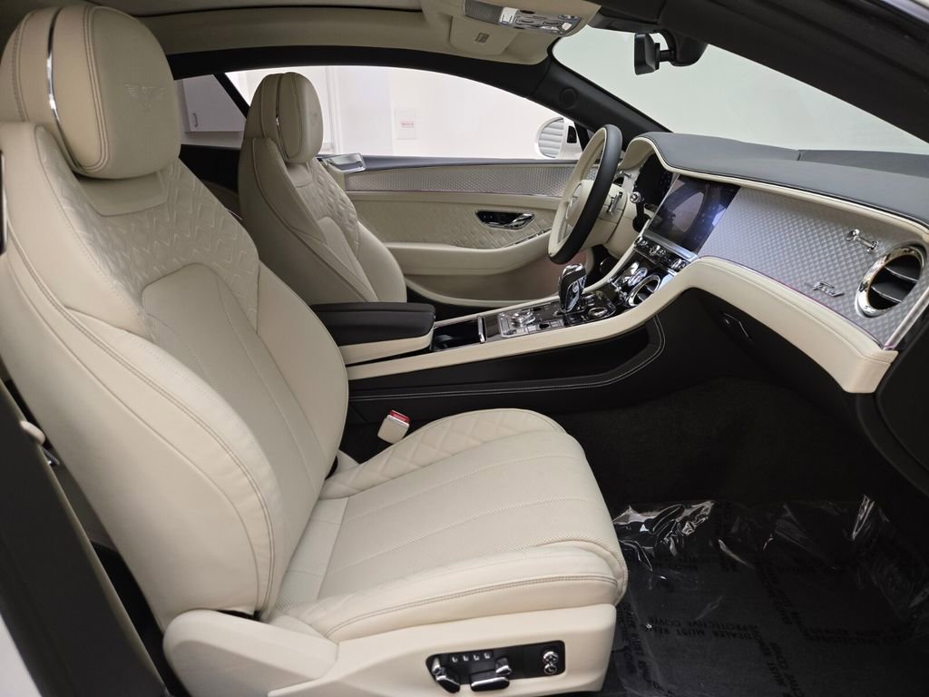 Used 2023 Bentley Continental GT Speed image 2