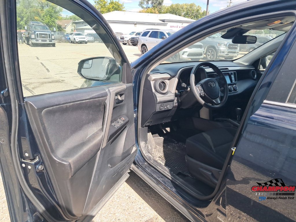 Used 2017 Toyota RAV4 LE w/ All Weather Liner Package AWD/4WD image 16
