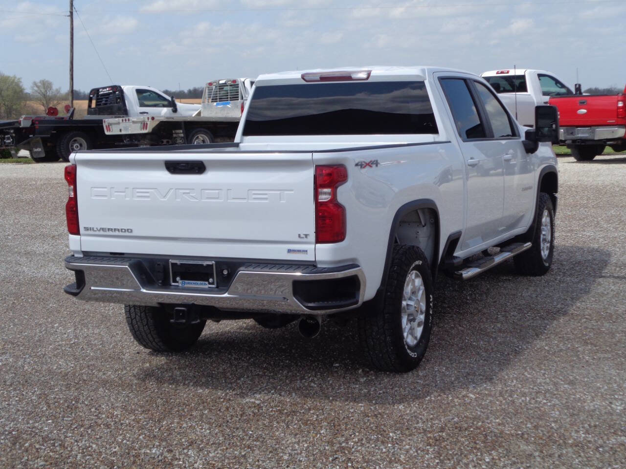 Used 2022 Chevrolet Silverado 2500 LT w/ Fleet Comfort Package AWD/4WD image 6